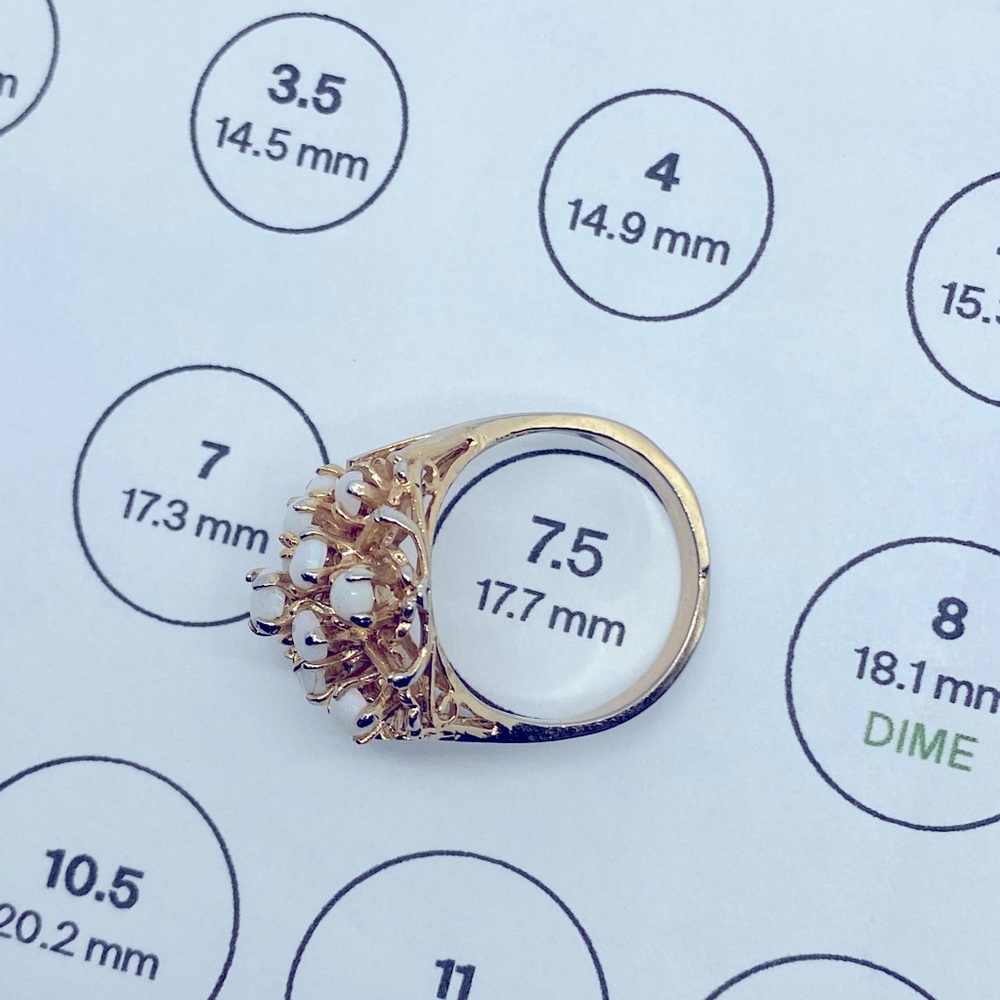 Fancy Cocktail Ring - Picture 6 of 6